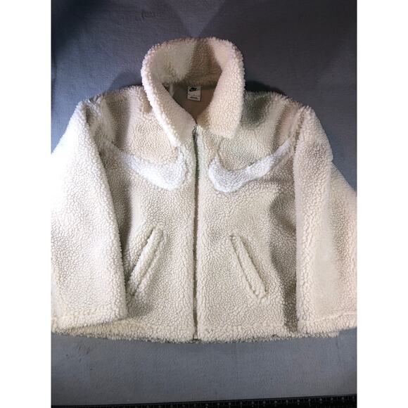 Nike Sherpa Fleece Jacket Big Swoosh Cream White Women’s M Cozycore Streetwear - Picture 1 of 9